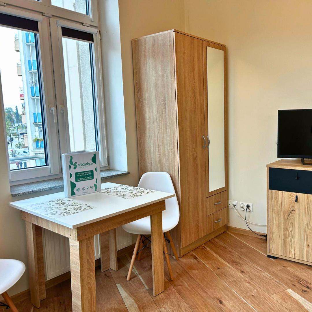 Gryf W Centrum Szczecina By Stayly *